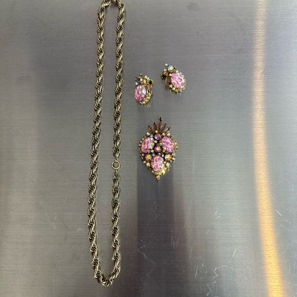 1960's Vintage Juliana D&E Opal Cabochon Navette Rhinestone